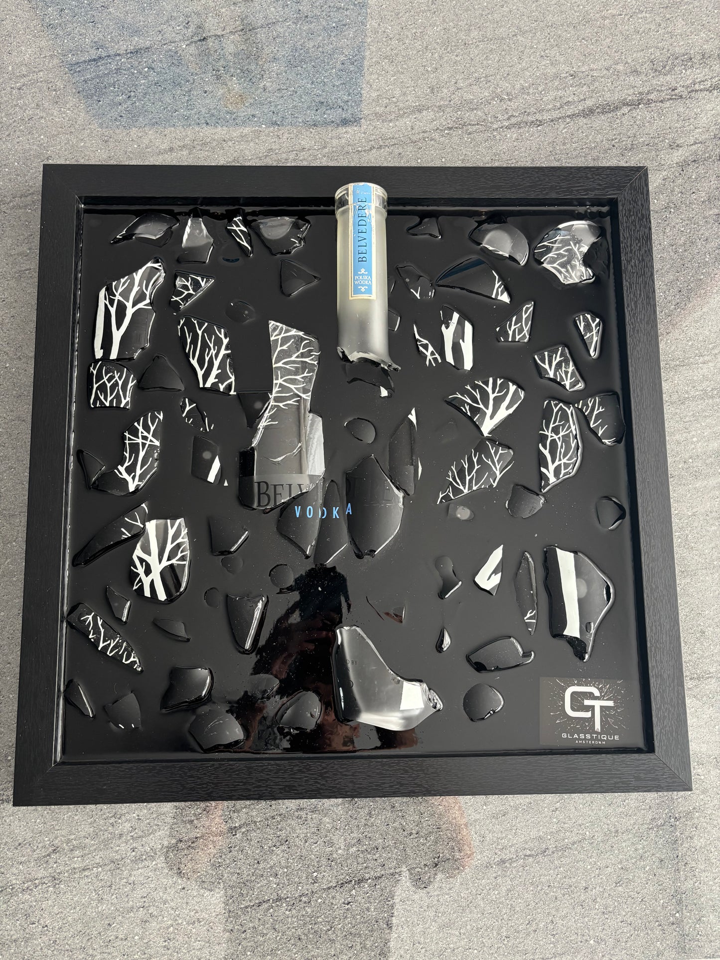 Silent motion - Glasstique