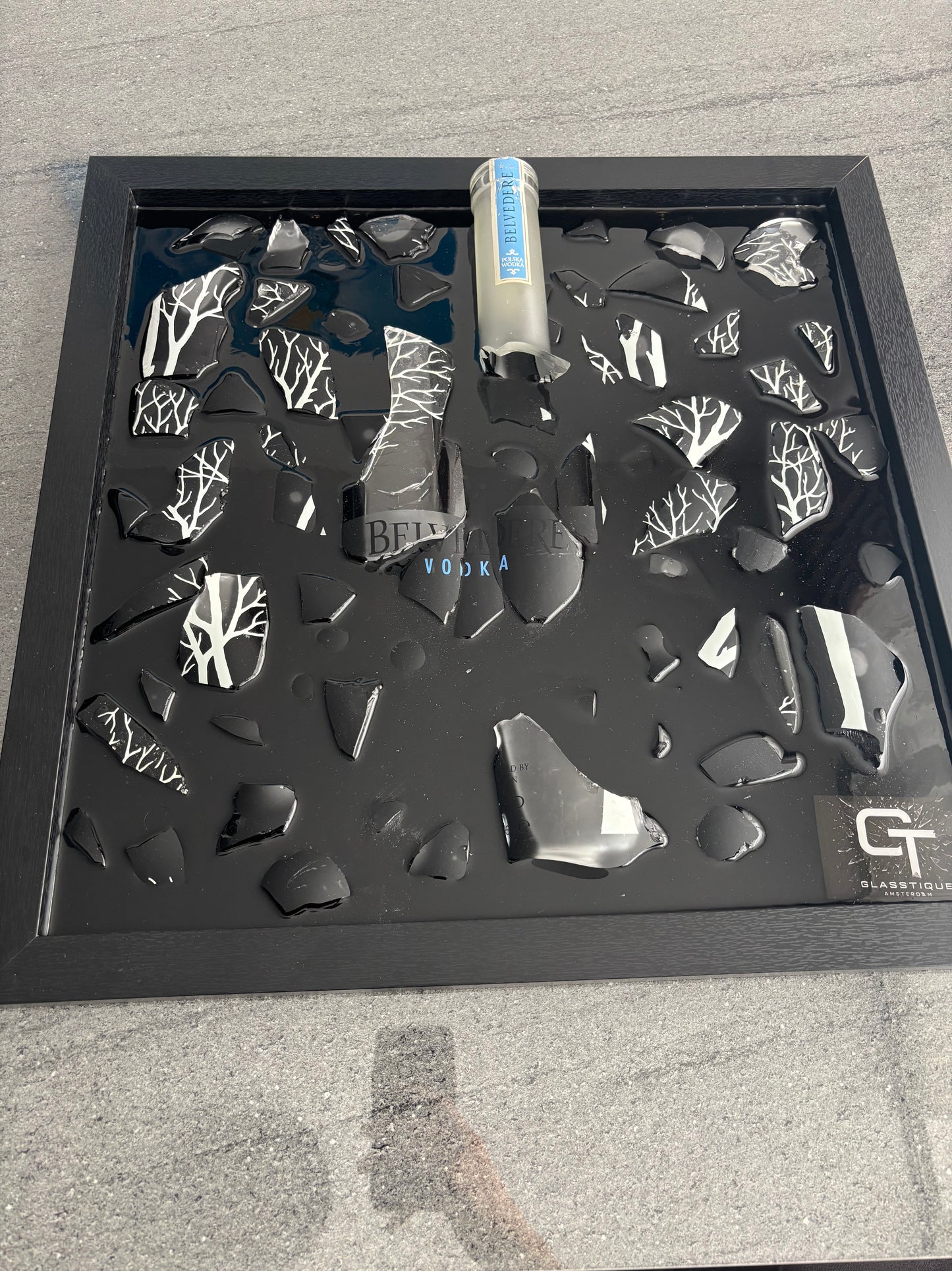 Silent motion - Glasstique