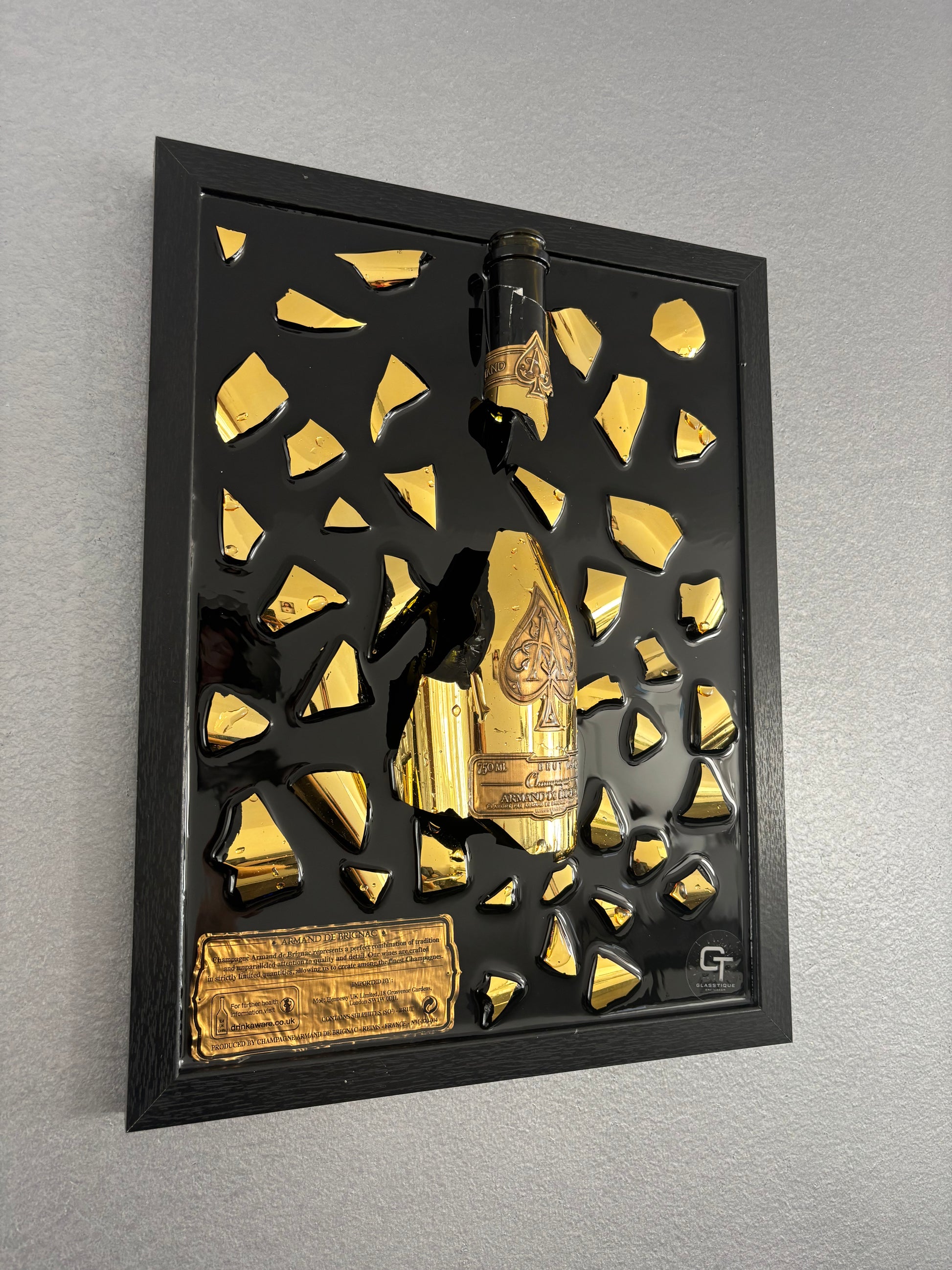 Golden Depth - Glasstique