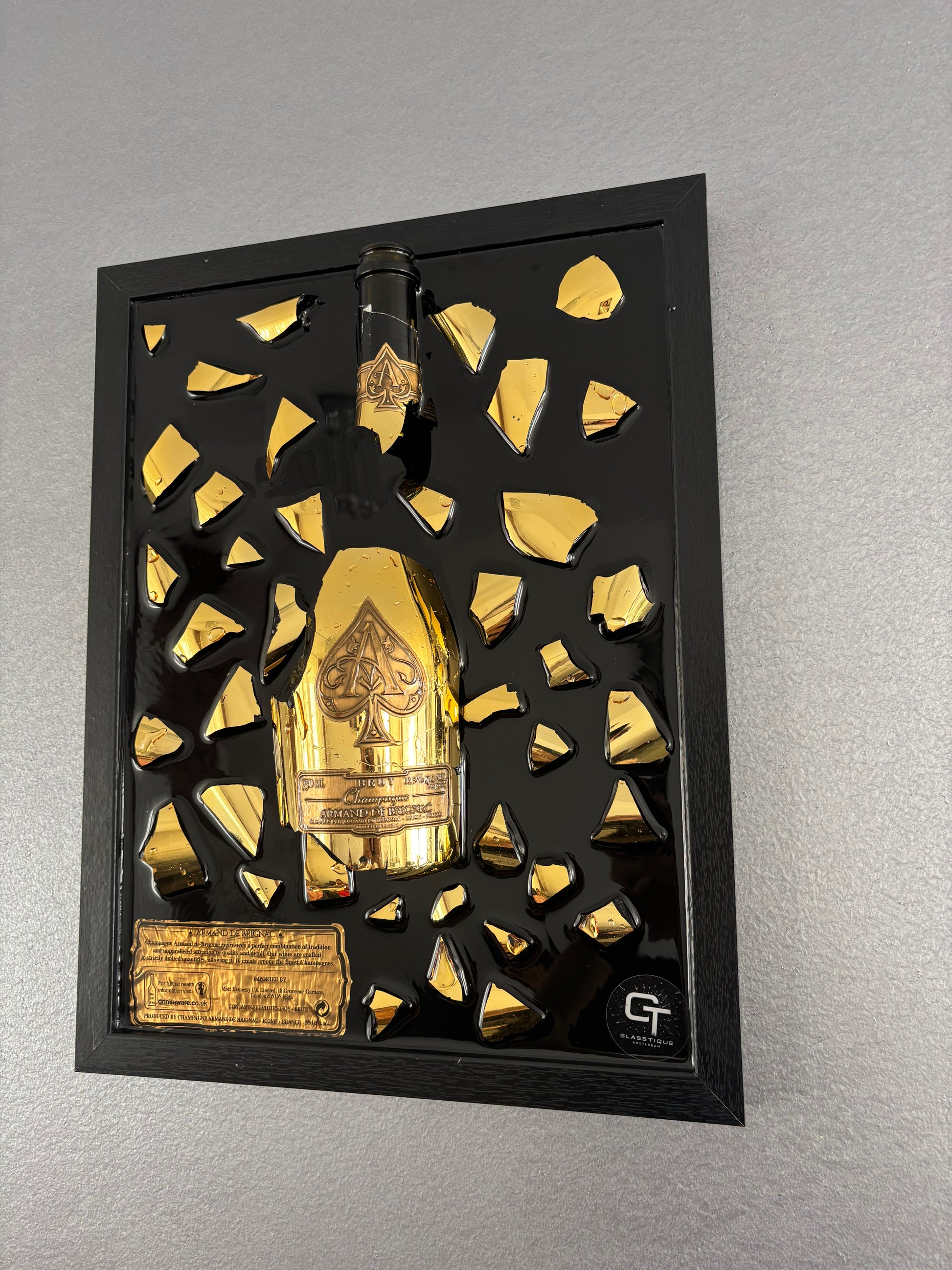 Golden Depth - Glasstique